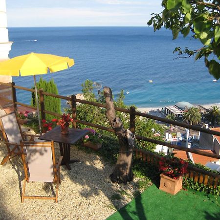 Palazzo Vescovile Hotel Noli Luaran gambar