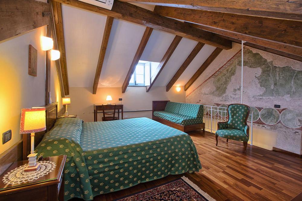 Palazzo Vescovile Hotel Noli Luaran gambar