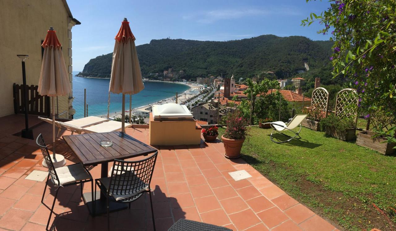 Palazzo Vescovile Hotel Noli Luaran gambar
