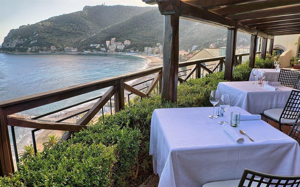 Palazzo Vescovile Hotel Noli Luaran gambar
