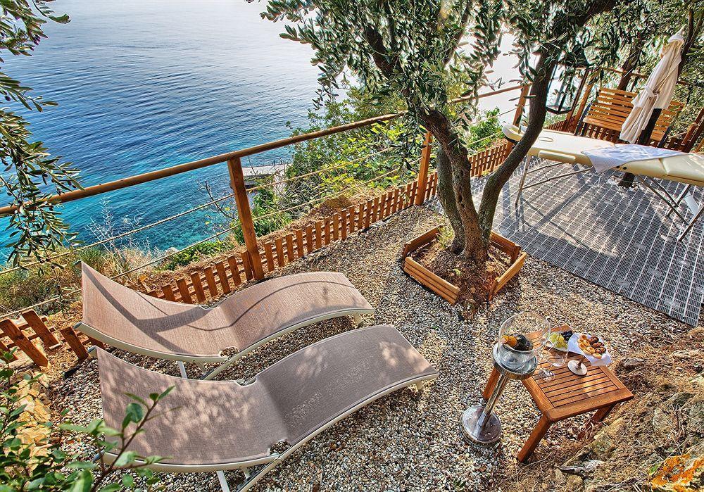 Palazzo Vescovile Hotel Noli Luaran gambar